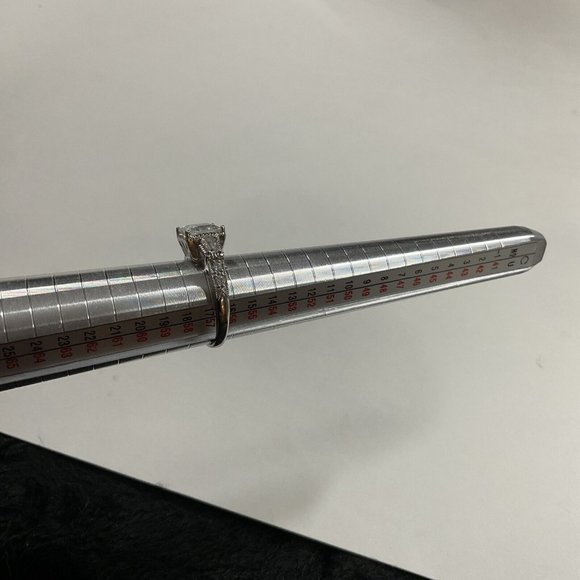 Sterling Silver and Cubic Zirconia Emerald Cut Engagement Ring Sz 8 KL DESIGNS - Picture 4 of 8